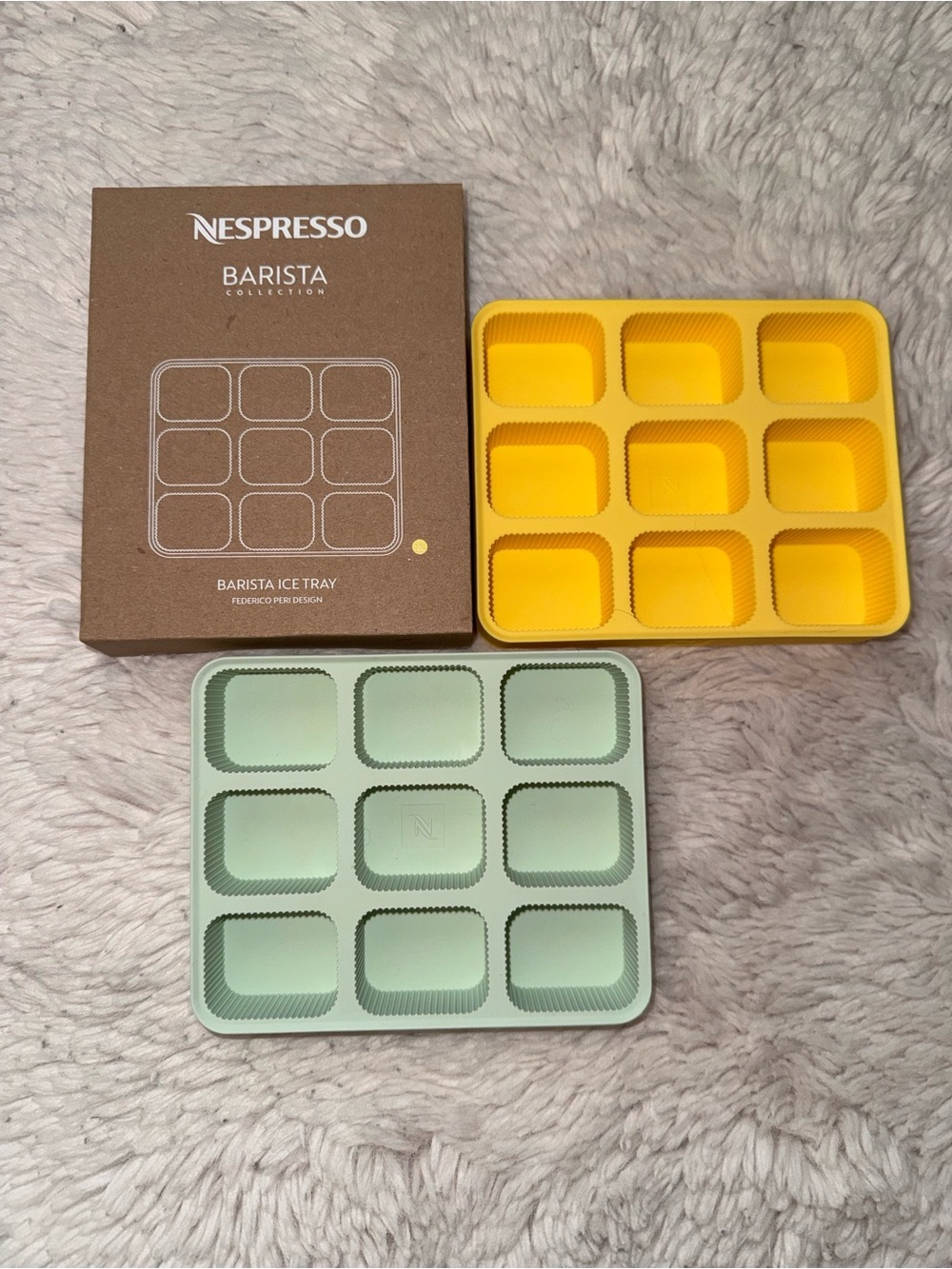 Nespresso Barista Ice Cube Tray Set Aquamarine And Yellow